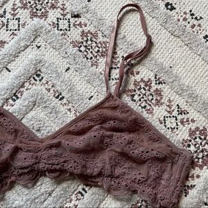 • uo taupe lace bra •